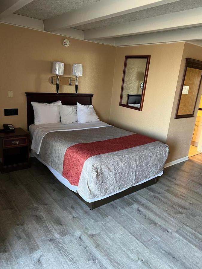 Hotel Weston Rfd Rockford Exteriör bild