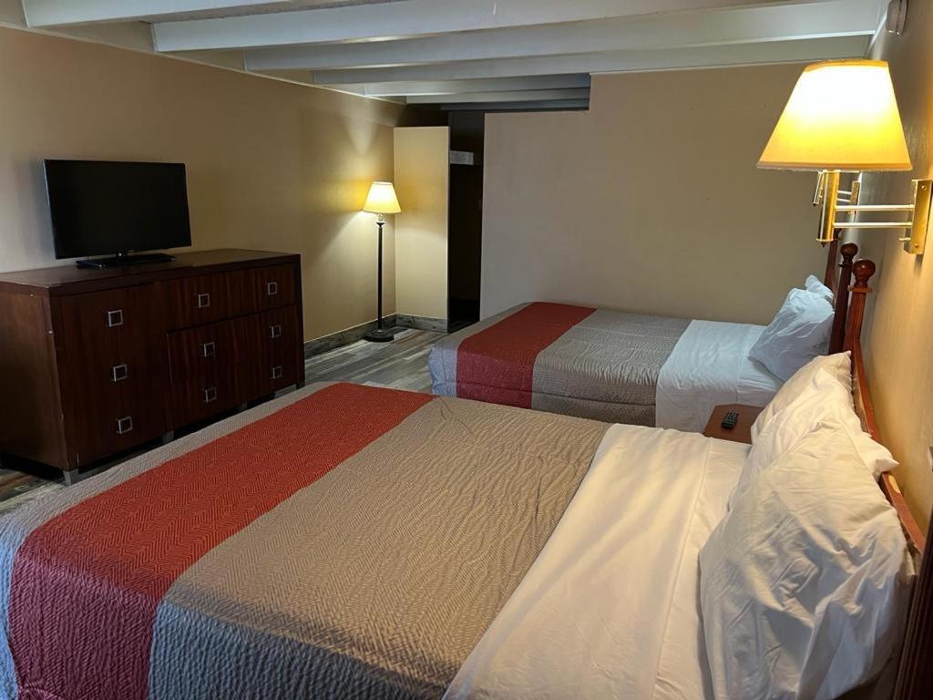 Hotel Weston Rfd Rockford Exteriör bild